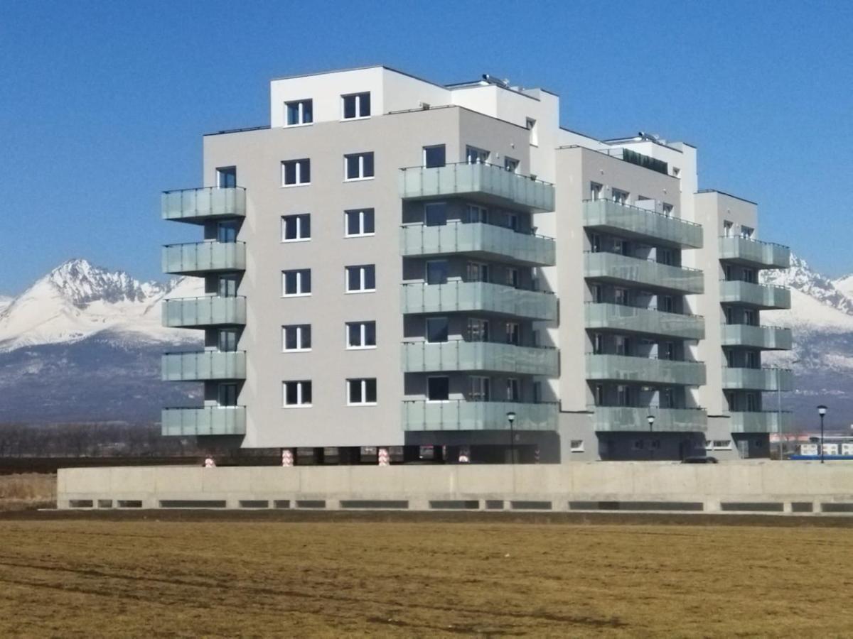 Útulný byt s výhľadom na Tatry Poprad Exterior foto